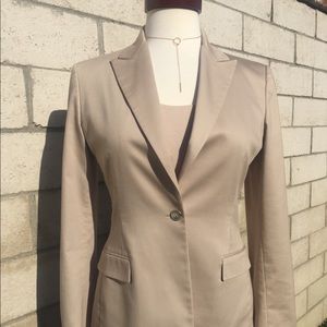 Tahari Blazer